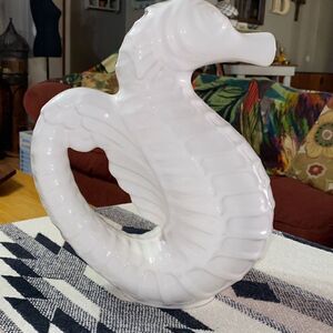White Glazed Ceramic Seahorse Pitcher by Sanor Cerámica Portugal